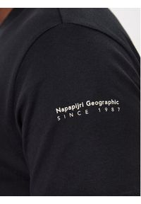 Napapijri T-Shirt S-Badge NP0A4I3N Czarny Regular Fit. Kolor: czarny. Materiał: bawełna #4