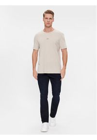 BOSS - Boss T-Shirt Tokks 50502173 Beżowy Regular Fit. Kolor: beżowy. Materiał: bawełna #4