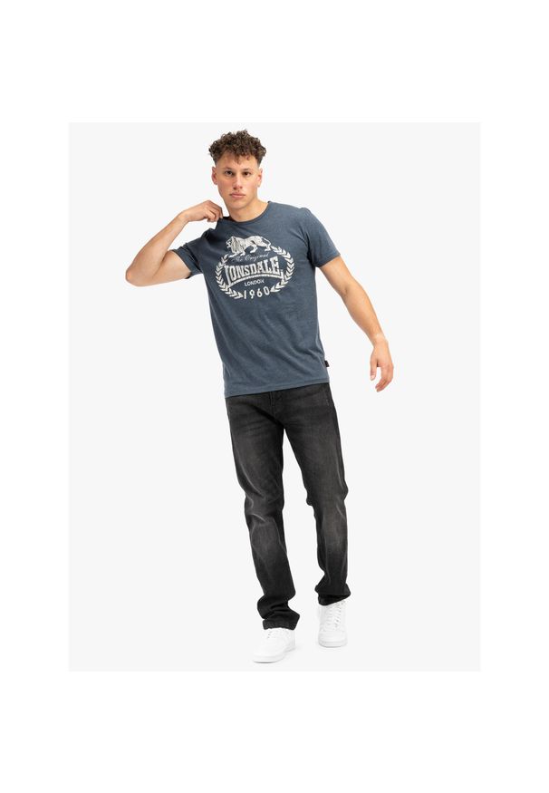 Koszulka Lonsdale Ollie. Kolor: niebieski, biały, wielokolorowy. Wzór: aplikacja