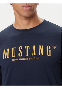 Mustang Longsleeve Asheville 1016873 Granatowy Regular Fit. Kolor: niebieski. Materiał: bawełna. Długość rękawa: długi rękaw #4