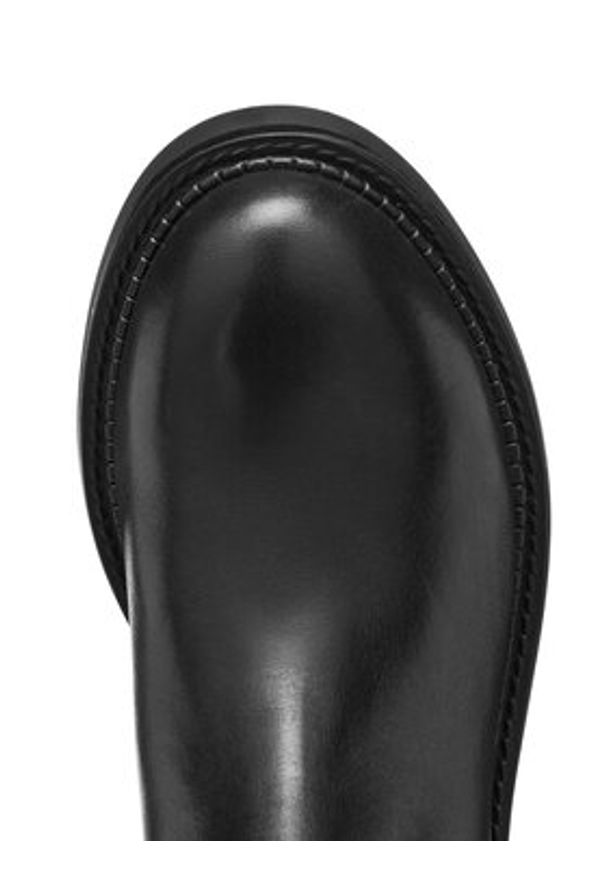 Geox Oficerki D Serilda D56WYA 00043 C9999 Czarny. Kolor: czarny. Materiał: skóra
