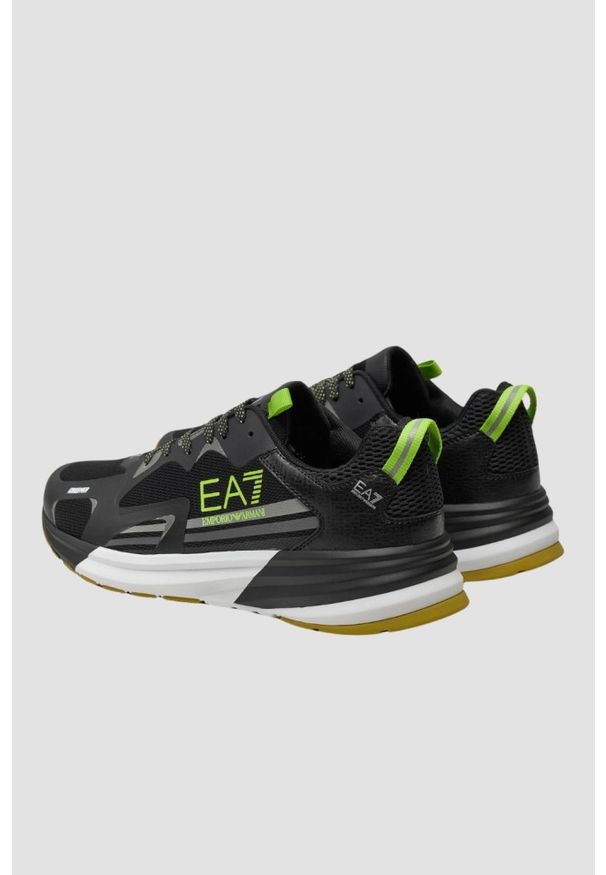 EA7 Emporio Armani - EA7 Czarne sneakersy z zielonym logo. Kolor: czarny