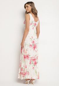 Born2be - Beżowa Sukienka o Rozkloszowanym Kroju z Plisami i Dekoltem w Serek Nitolina. Okazja: na spacer, na co dzień. Typ kołnierza: dekolt w serek. Kolor: beżowy. Materiał: jeans. Długość rękawa: na ramiączkach. Typ sukienki: rozkloszowane. Styl: casual #2