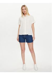 Mustang Koszula Coral Springs 1014902 Biały Loose Fit. Kolor: biały. Materiał: bawełna