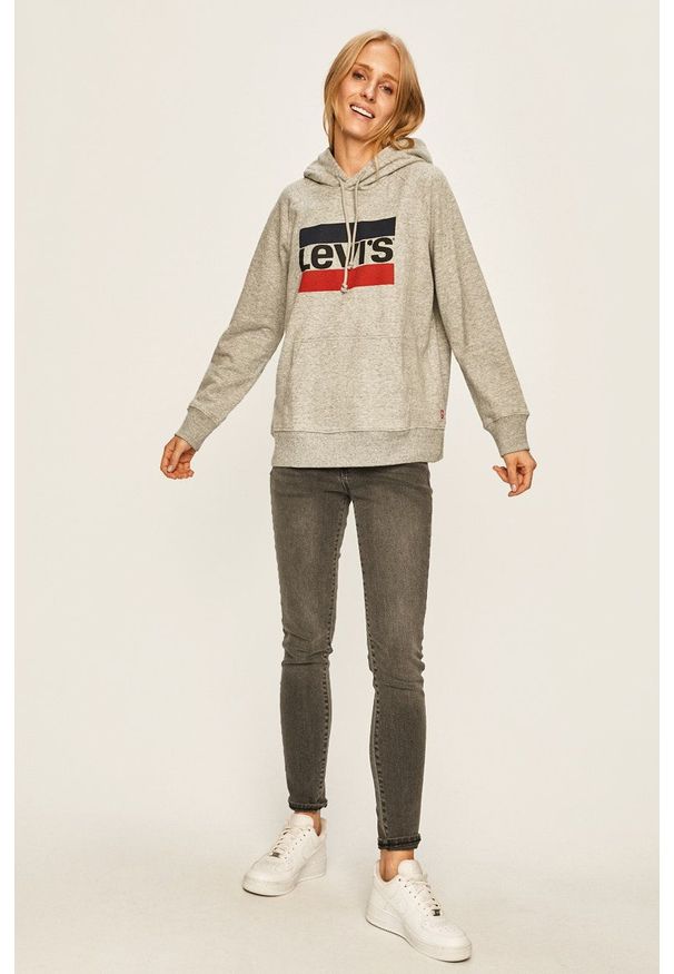 Levi's® - Levi's - Bluza. Okazja: na spotkanie biznesowe. Kolor: szary. Materiał: dzianina. Długość rękawa: raglanowy rękaw. Wzór: nadruk. Styl: biznesowy