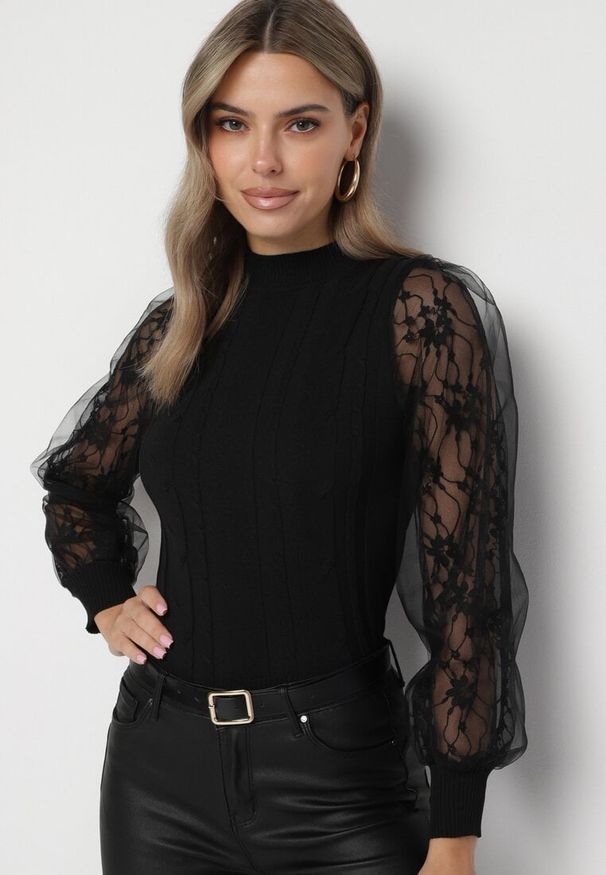 Born2be - Czarny Golf z Siateczkowymi Rękawami Wileria. Okazja: na co dzień. Typ kołnierza: golf. Kolor: czarny. Materiał: jeans. Styl: klasyczny, elegancki, casual