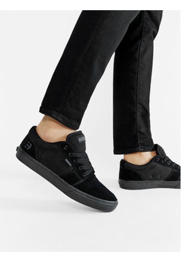 Etnies Tenisówki Barge Ls 4101000351 Czarny. Kolor: czarny. Materiał: materiał