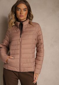 Renee - Beżowa Casualowa Kurtka Ozdobiona Pikowaniem Nelionea. Okazja: na co dzień. Kolor: beżowy. Materiał: jeans. Wzór: aplikacja. Styl: casual #4