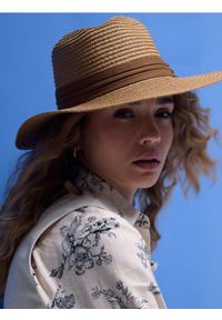 Sinsay - Pleciony kapelusz - beżowy. Kolor: beżowy #1