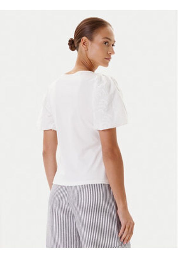 Tatuum Bluzka Kathia T2503.051 Biały Regular Fit. Kolor: biały. Materiał: bawełna