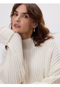 Reserved - Sweter z wełną - złamana biel. Materiał: wełna #1