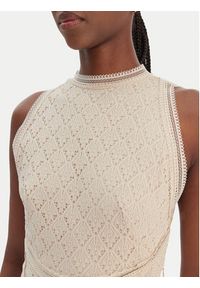 Guess Sukienka koktajlowa W6GK16 K2953 Beżowy Slim Fit. Kolor: beżowy. Materiał: syntetyk. Styl: wizytowy #3