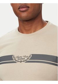 Guess T-Shirt Z6YI25 K5089 Beżowy Regular Fit. Kolor: beżowy. Materiał: bawełna #5