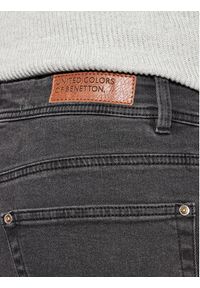 United Colors of Benetton - United Colors Of Benetton Jeansy 4DHH57BC8 Czarny Slim Fit. Kolor: czarny
