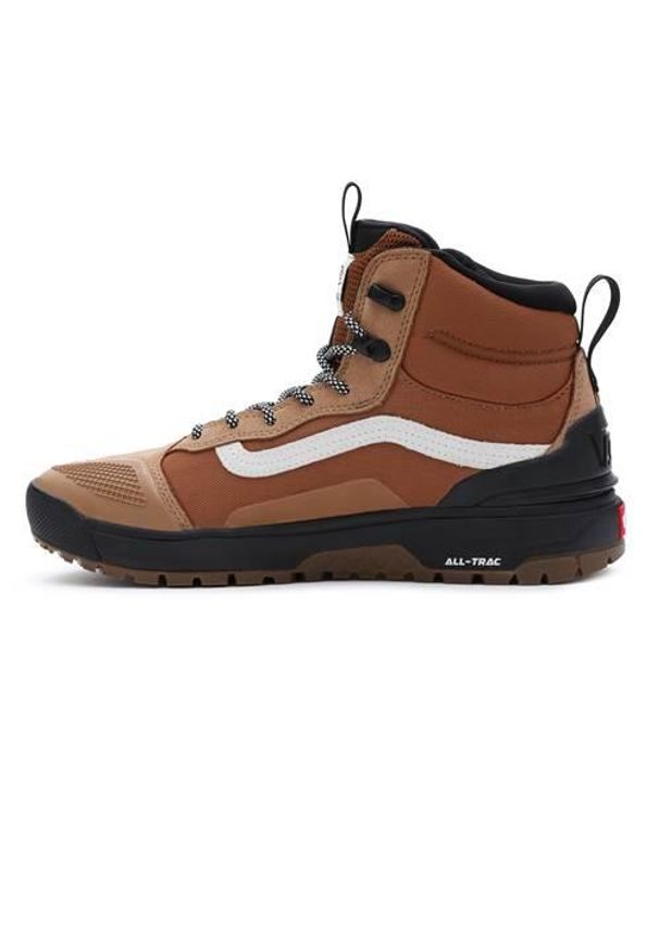 Buty do chodzenia męskie Vans Ultrarange Exo Hi Gore-tex. Zapięcie: sznurówki. Kolor: wielokolorowy, brązowy. Materiał: materiał. Szerokość cholewki: normalna. Technologia: Gore-Tex. Sport: turystyka piesza