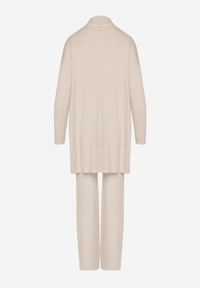 Born2be - Beżowy Dzianinowy Komplet z Wiskozą Spodnie Bluzka z Półgolfem i Kardigan Vetisena. Kolor: beżowy. Materiał: wiskoza, dzianina #5