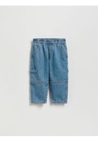 Reserved - Bawełniane jeansy - niebieski. Kolor: niebieski. Materiał: jeans, bawełna