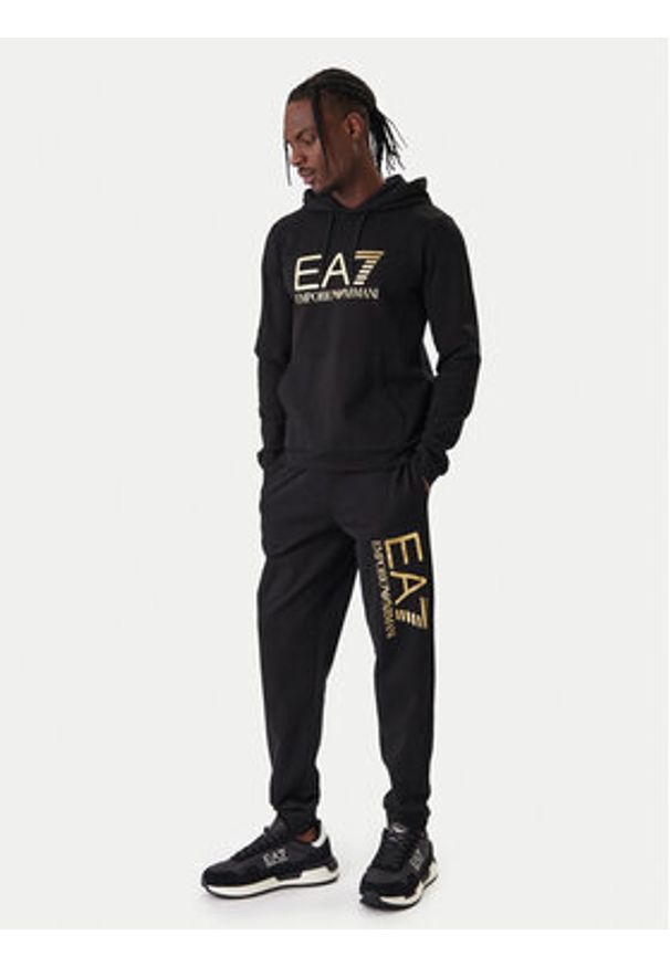 EA7 Emporio Armani Spodnie dresowe 7M001415 AF22266 MC004 Czarny Regular Fit. Kolor: czarny. Materiał: bawełna
