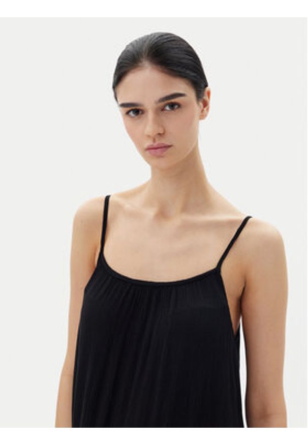 only - ONLY Sukienka letnia Niki 15344611 Czarny Regular Fit. Kolor: czarny. Materiał: wiskoza. Sezon: lato