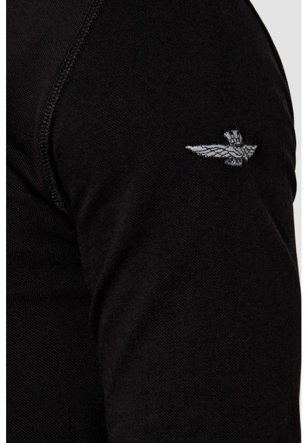 Aeronautica Militare - AERONAUTICA MILITARE Czarny męski longsleeve polo Piqué Patches. Typ kołnierza: polo. Kolor: czarny. Materiał: bawełna. Długość rękawa: długi rękaw. Wzór: aplikacja. Styl: klasyczny