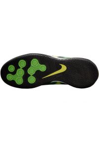 Buty piłkarskie Nike Phantom GT2 Academy Df Ic Sw Jr DM0740 003 wielokolorowe zielone. Zapięcie: sznurówki. Kolor: wielokolorowy. Materiał: guma, syntetyk. Szerokość cholewki: normalna. Sport: piłka nożna #4