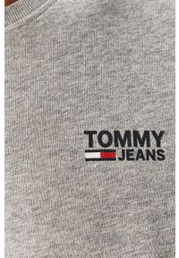 Tommy Jeans - T-shirt. Okazja: na co dzień. Kolor: szary. Materiał: dzianina. Styl: casual #2