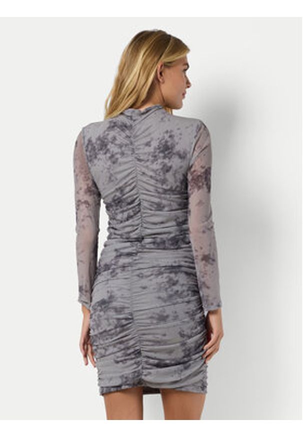 Noisy may - Noisy May Sukienka codzienna Iggy 27031596 Szary Slim Fit. Okazja: na co dzień. Kolor: szary. Materiał: syntetyk. Typ sukienki: proste. Styl: casual