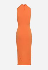 Born2be - Pomarańczowa Sukienka z Półgolfem z Rozcięciem na Przodzie Aelwyn. Okazja: na co dzień, na imprezę. Kolor: pomarańczowy. Materiał: skóra. Długość rękawa: krótki rękaw. Styl: casual #2