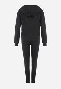 Born2be - Czarny Komplet Sportowy 3-częściowy Bluza Legginsy i Top Fika. Kolor: czarny. Sport: turystyka piesza #4