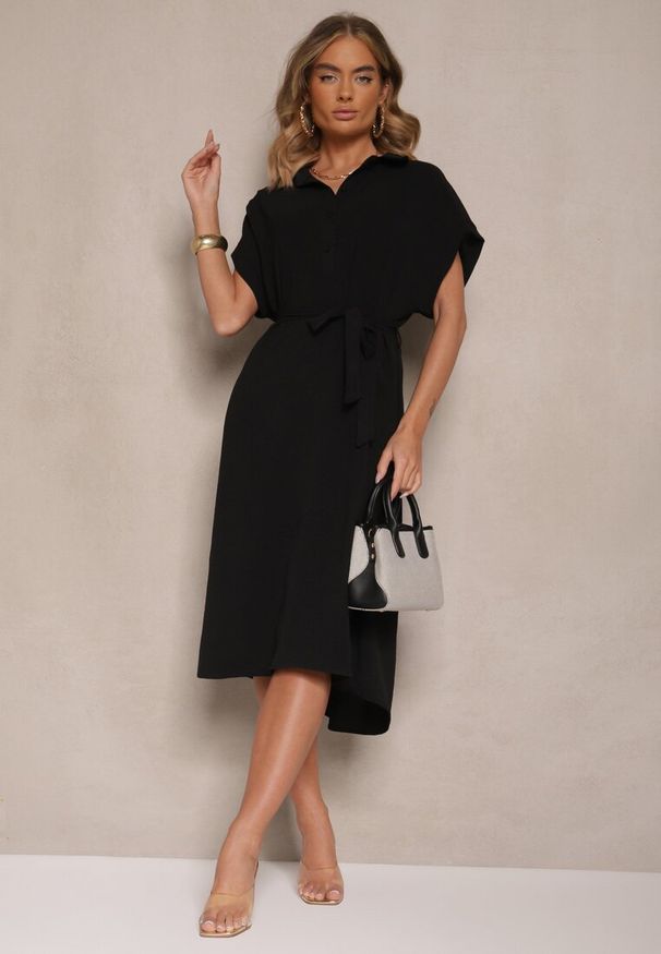 Renee - Czarna Pudełkowa Sukienka z Bawełną i Paskiem Savorienne. Okazja: na co dzień. Kolor: czarny. Materiał: bawełna. Styl: elegancki, casual