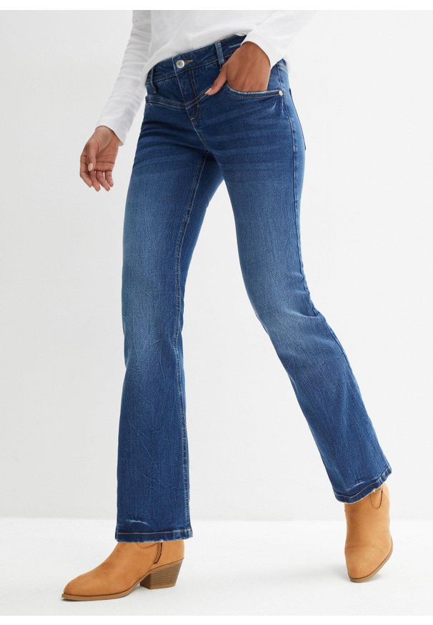 bonprix - Jeansy ze stretchem o kroju bootcut, mid waist. Kolor: niebieski
