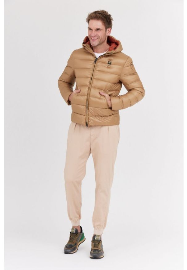 Blauer USA - BLAUER Jasnobrązowa puchowa kurtka męska Virgil z kapturem, Rozmiar XXL. Typ kołnierza: kaptur. Kolor: brązowy. Materiał: puch