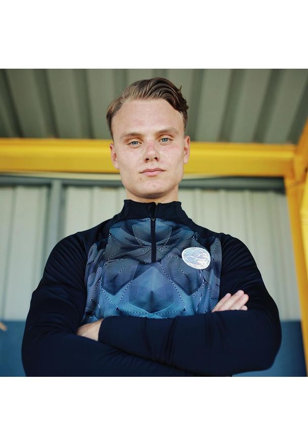 CHAMPIONS LEAGUE - Dres piłkarski dla dorosłych Champions League. Kolor: czarny. Materiał: dresówka. Sport: piłka nożna