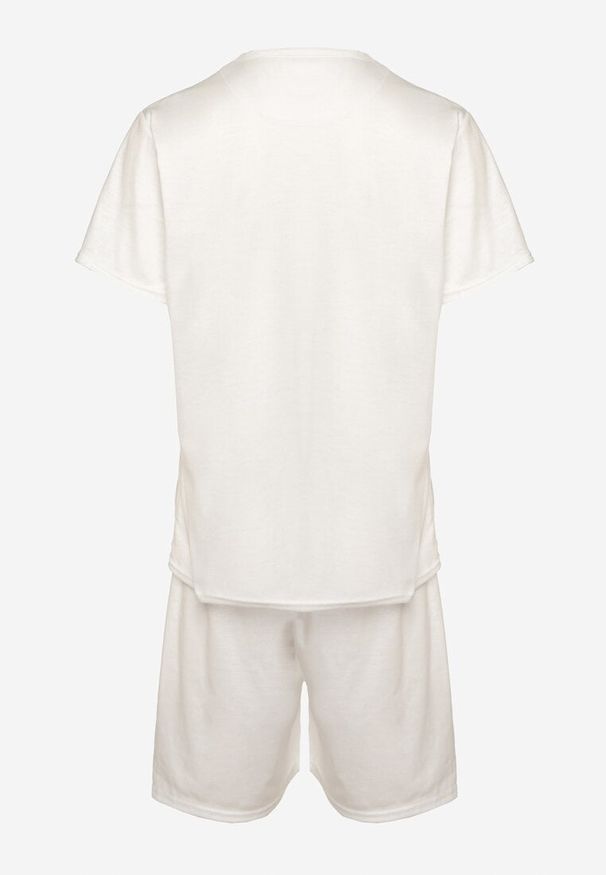 Born2be - Biała Bawełniana Piżama 2-Częściowa Koszulka z Nadrukiem i Luźne Szorty Tarietha. Kolor: biały. Materiał: bawełna. Wzór: nadruk