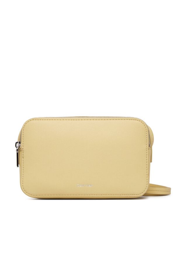 Calvin Klein Torebka Foil Logo Elongated Camera Bag LV04F3276G Żółty. Kolor: żółty. Materiał: skórzane