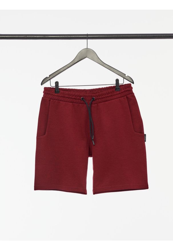 outhorn - Spodenki dresowe męskie. Okazja: na co dzień. Materiał: dresówka. Sezon: lato. Styl: sportowy, casual