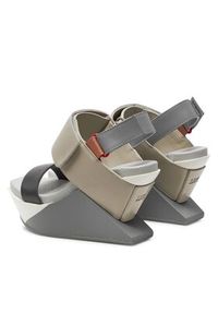 United Nude Sandały Delta Wedge Sandal 1041381616 Beżowy. Kolor: beżowy. Materiał: skóra