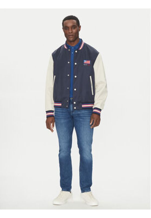 GANT - Gant Kurtka bomber Varsity 7006519 Granatowy Regular Fit. Kolor: niebieski. Materiał: bawełna