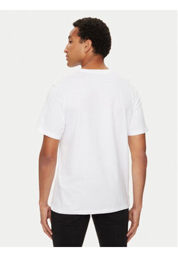 Jack & Jones - Jack&Jones T-Shirt Seven Skull 12262491 Biały Regular Fit. Kolor: biały. Materiał: bawełna