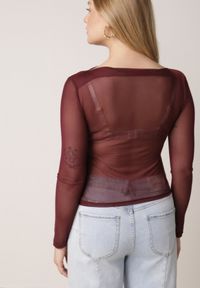Born2be - Bordowa Bluzka Siateczkowa z Marszczeniem i Kwiatową Aplikacją Nelimor. Okazja: na co dzień. Kolor: czerwony. Materiał: bawełna, jeans. Wzór: aplikacja, kwiaty. Styl: casual, elegancki #5