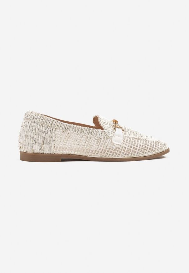 Renee - Białe Ażurowe Mokasyny Loafersy z Klamrą Koliswena. Okazja: na co dzień. Zapięcie: klamry. Kolor: biały. Wzór: ażurowy. Styl: elegancki, casual, klasyczny
