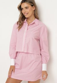 Born2be - Różowy Komplet Koszula Zapinana na Guziki Spódnica z Gumką w Pasie Tiamalinda. Kolor: różowy. Wzór: aplikacja