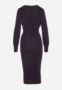 Born2be - Fioletowa Dopasowana Sukienka z Kopertowym Dekoltem i Bufiastymi Rękawami Ulonissa. Okazja: na imprezę. Typ kołnierza: dekolt w kształcie V. Kolor: fioletowy. Typ sukienki: kopertowe. Styl: klasyczny #2