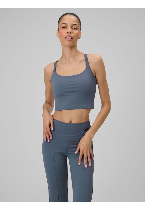 4f - 4F Crop-top do jogi szybkoschnący damski - fioletowy XL. Kolor: fioletowy. Materiał: skóra. Długość rękawa: na ramiączkach. Długość: długie. Sport: joga i pilates