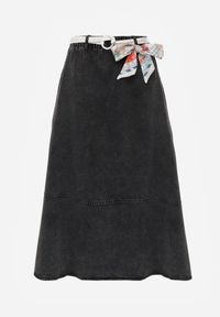 Born2be - Czarna Rozkloszowana Spódnica Jeansowa z Bawełny z Paskiem z Apaszką Ipharianne. Okazja: na co dzień, do pracy, na spotkanie biznesowe. Kolor: czarny. Materiał: jeans, bawełna. Styl: klasyczny, casual, biznesowy #2