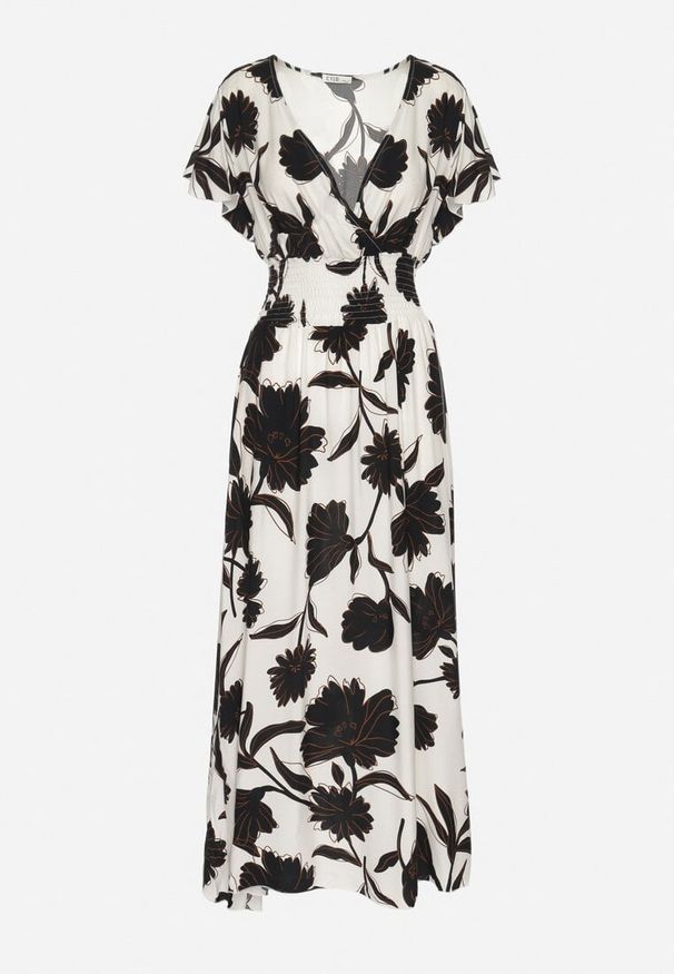 Born2be - Czarna Wiskozowa Sukienka Rozkloszowana w Kwiaty Arisona. Okazja: na randkę. Typ kołnierza: dekolt w kształcie V. Kolor: czarny. Materiał: wiskoza. Wzór: kwiaty. Sezon: wiosna, lato