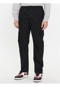 Brave Soul Spodnie materiałowe MTR-BRETBLACK Czarny Regular Fit. Kolor: czarny. Materiał: bawełna