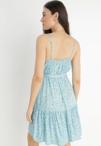 Born2be - Niebieska Sukienka z Wiskozy Eudaia. Okazja: na co dzień. Kolor: niebieski. Materiał: wiskoza. Długość rękawa: na ramiączkach. Wzór: kwiaty. Styl: casual, klasyczny, elegancki #6