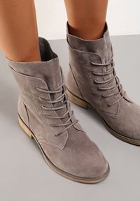 Renee - Szare Botki Phoebima. Wysokość cholewki: za kostkę. Nosek buta: okrągły. Zapięcie: sznurówki. Kolor: szary. Materiał: jeans, zamsz. Szerokość cholewki: normalna. Obcas: na obcasie. Styl: klasyczny. Wysokość obcasa: niski #2