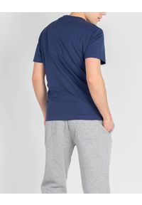 Invicta T-shirt | 4451242 / U | Mężczyzna | Granatowy. Okazja: na co dzień. Kolor: niebieski. Materiał: bawełna. Styl: casual #4